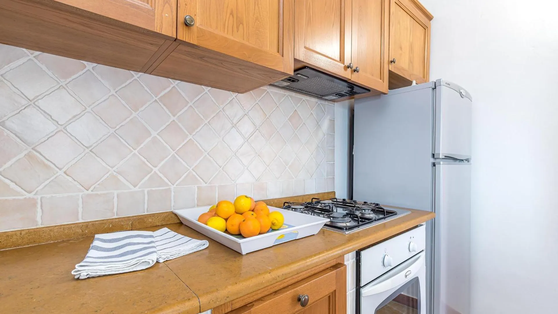 Villetta Franca 100M From The Beach - Happy Rentals Golfo Aranci